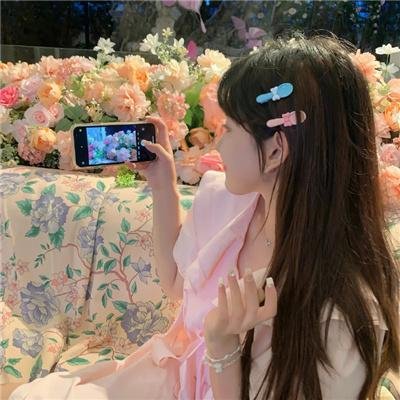 热情花招:当女孩遇上男孩