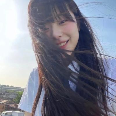 窃窃私语